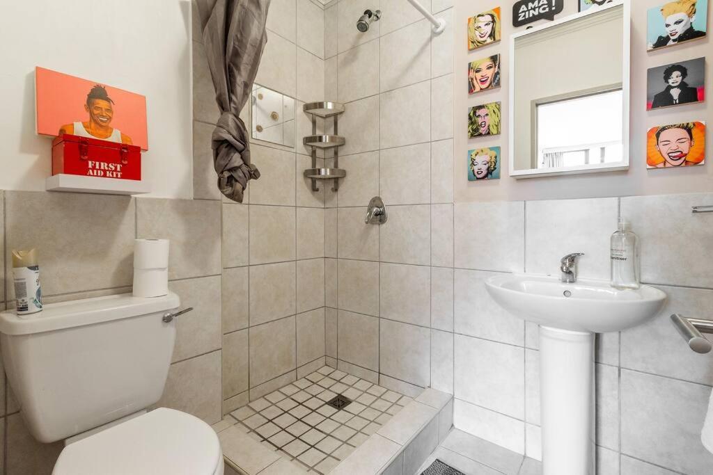 Apartamento Four Seasons 818- Spacious Cbd Studio - Onsite Parking, Gym & Rooftop Pool Ciudad del Cabo Exterior foto